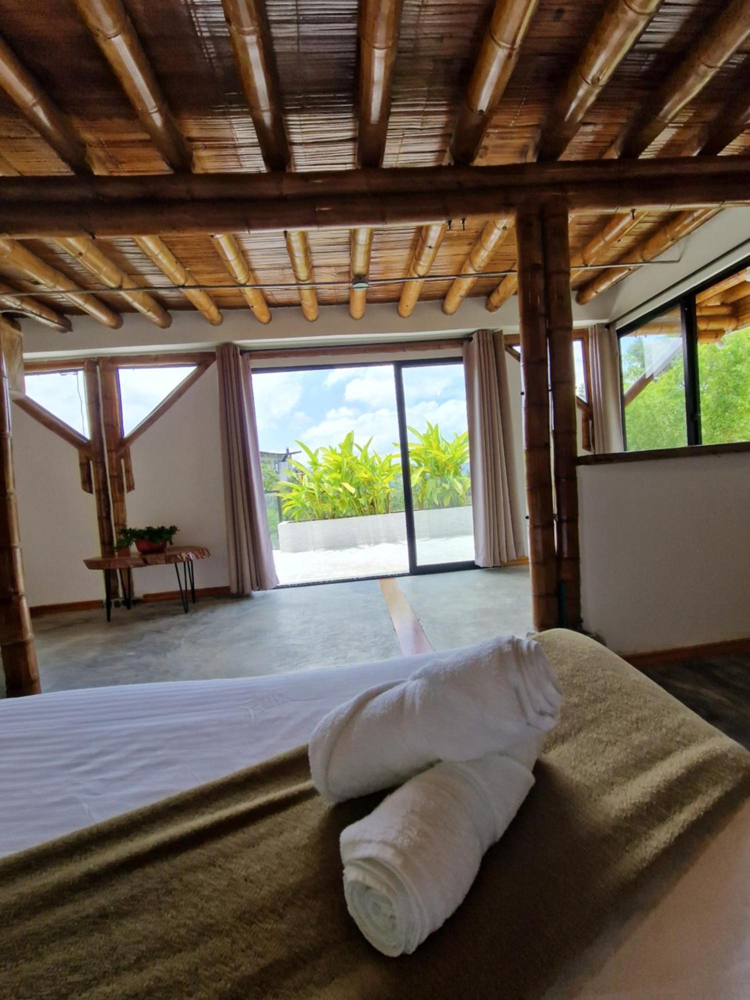 Hostal Bhutan Filandia Exterior foto