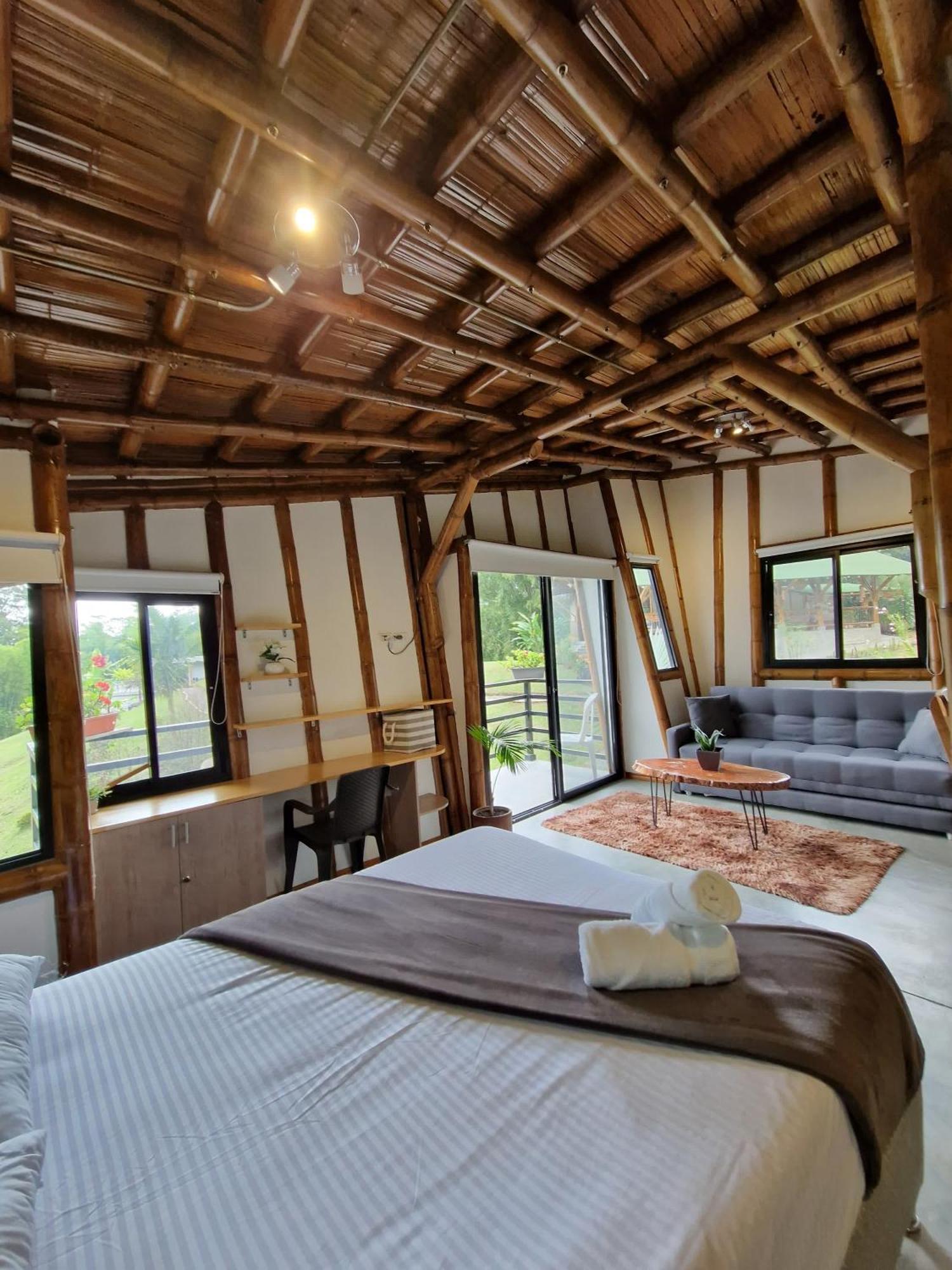 Hostal Bhutan Filandia Exterior foto